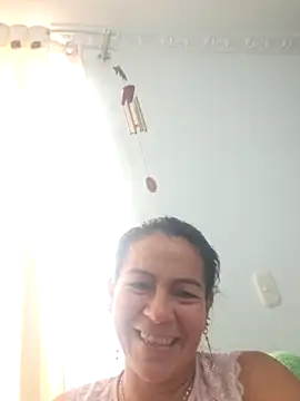camilavargas  online show from 28, 5, 2026