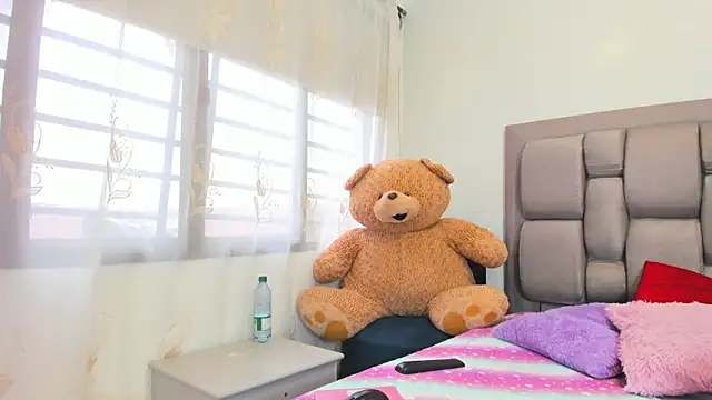 Beauty Luci online show from 10, 10, 2025