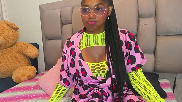 Beauty Luci online show from 7, 10, 2025