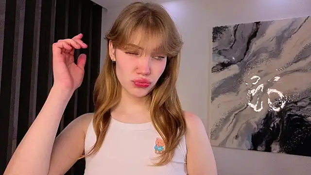 pienaple online show from 23, 12, 2025