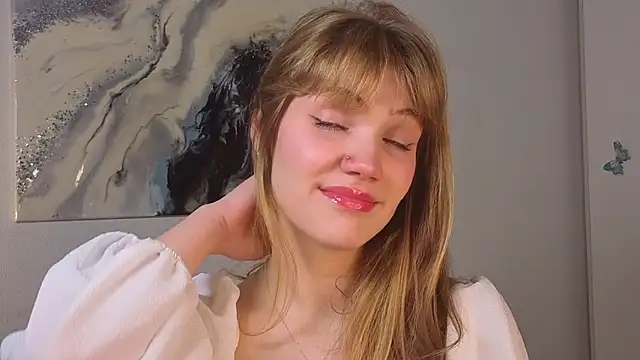 pienaple online show from 4, 10, 2025