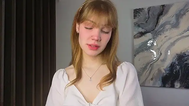 pienaple online show from 27, 11, 2025