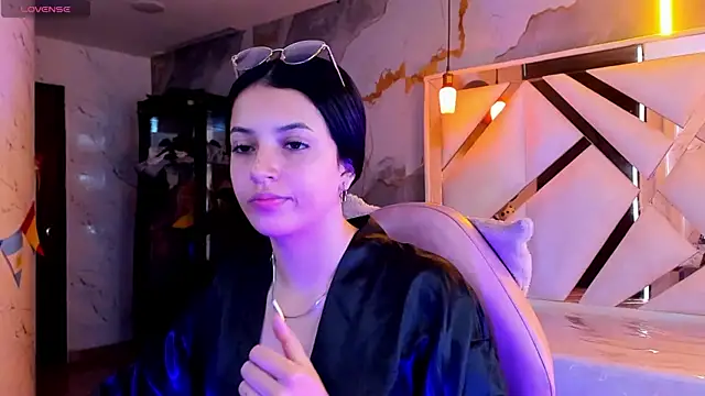 Snapshot of sophiadoll_tf chatting on 25, 6, 2026 sophiadoll tf online show from 25, 6, 2026