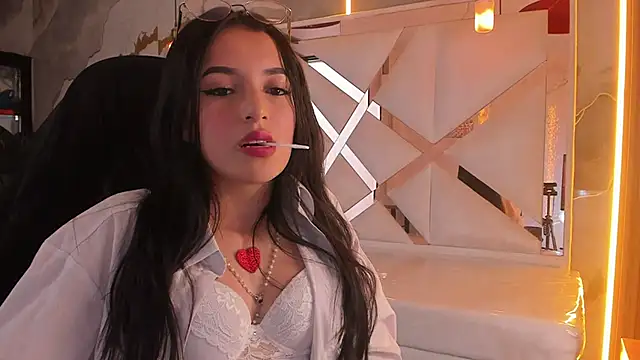 sophiadoll tf online show from 12, 2, 2026