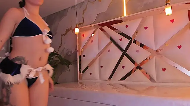 sophiadoll tf online show from 18, 2, 2026