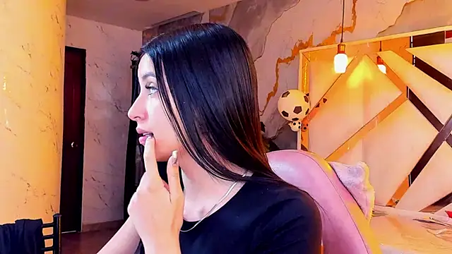 Snapshot of sophiadoll_tf chatting on 13, 7, 2026 sophiadoll tf online show from 13, 7, 2026