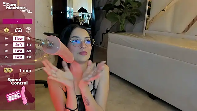 sophiadoll tf online show from 11, 11, 2025