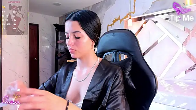 Snapshot of sophiadoll_tf chatting on 12, 6, 2026 sophiadoll tf online show from 12, 6, 2026