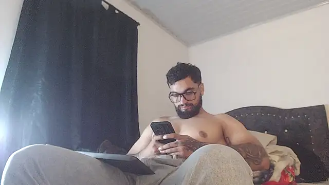 Chrys harris77 online show from 17, 4, 2026