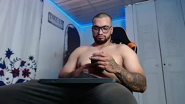 Chrys harris77 online show from 18, 12, 2025