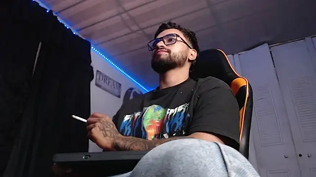 Chrys harris77 online show from 14, 10, 2025