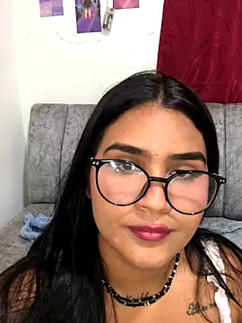 Renata Zoe online show from 21, 11, 2025