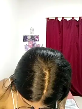 Renata Zoe online show from 29, 10, 2025