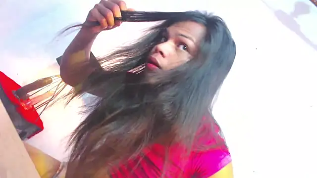 Snapshot of kynthy_bitchy chatting on 4, 12, 2025 kynthy bitchy online show from 4, 12, 2025