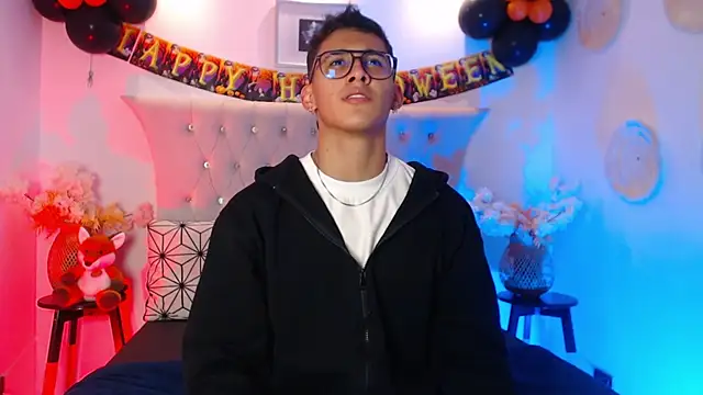 SalvadorFit online show from 10, 10, 2025