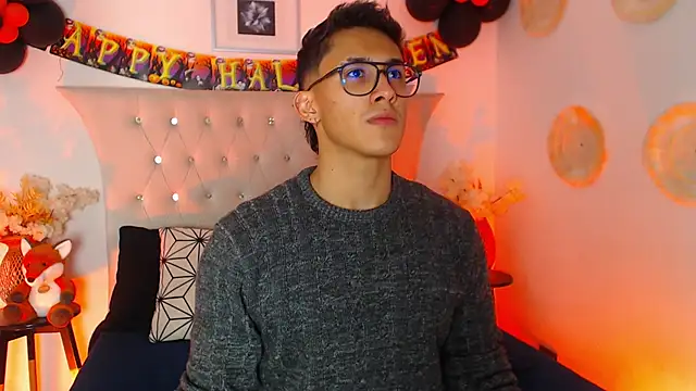 SalvadorFit online show from 2, 11, 2025