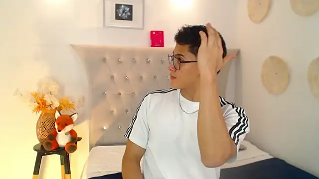 SalvadorFit online show from 1, 10, 2025