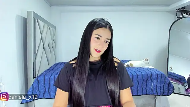 Snapshot of Daniela_x19 chatting on 7, 2, 2026 Daniela x19 online show from 7, 2, 2026