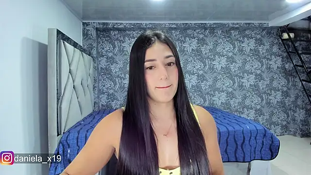 Snapshot of Daniela_x19 chatting on 29, 4, 2026 Daniela x19 online show from 29, 4, 2026