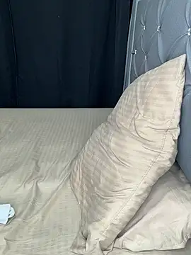 arthurdavies online show from 1, 11, 2025