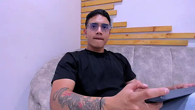 axel vega online show from 18, 9, 2025