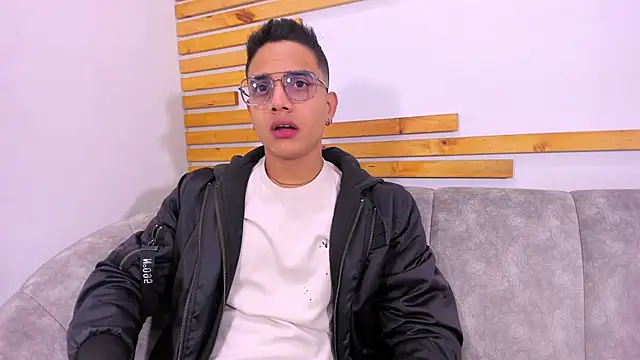 axel vega online show from 8, 10, 2025