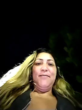 Lunita86 online show from 1, 11, 2025