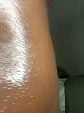 Snapshot of foreigntitts_ chatting on 12, 2, 2026 foreigntitts online show from 12, 2, 2026