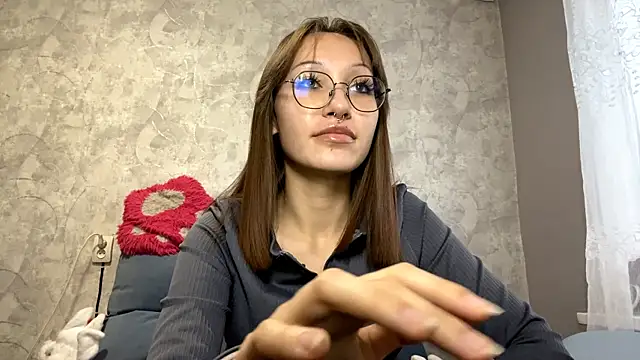 SetsukoBuddemeyer online show from 25, 9, 2025