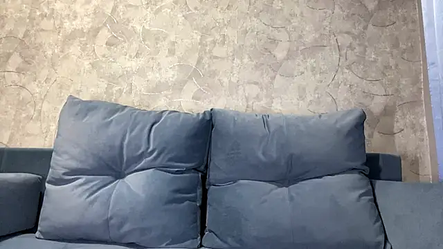 SetsukoBuddemeyer online show from 31, 10, 2025