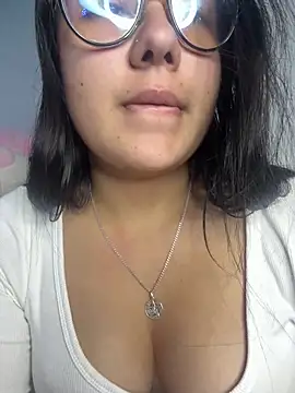 sacha torres02 online show from 7, 6, 2026
