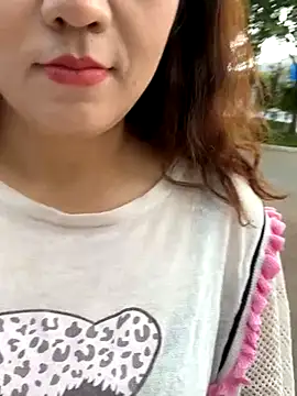 Kayla-love online show from 6, 10, 2025