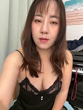 Kayla-love online show from 13, 2, 2026