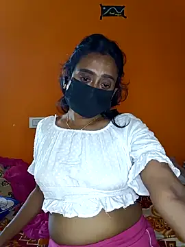 honeyqueen143 online show from 26, 9, 2025