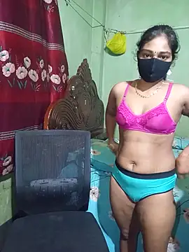 Snapshot of Cute_Couple59 chatting on 9, 6, 2026 Cute Couple59 online show from 9, 6, 2026