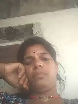 Hott cutgirl online show from 2, 10, 2025