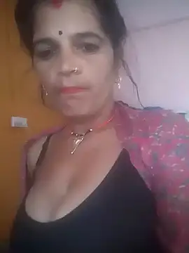 Hott cutgirl online show from 4, 10, 2025