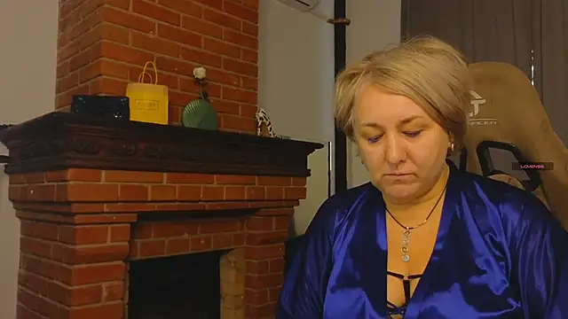 Marta Wils online show from 2, 10, 2025