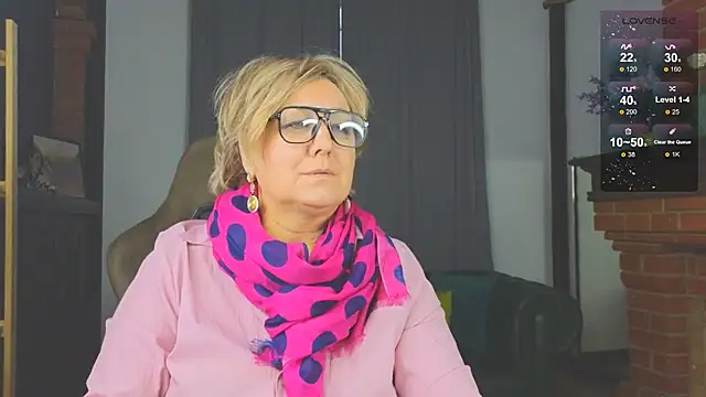 Marta Wils online show from 1, 12, 2025