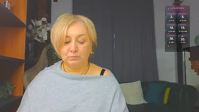 Marta Wils online show from 4, 11, 2025