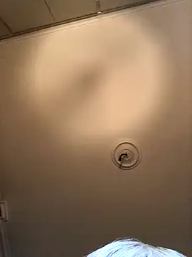 juliaoneandonly online show from 4, 10, 2025