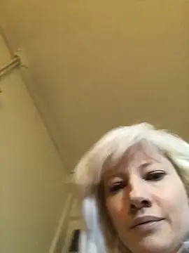 juliaoneandonly online show from 7, 10, 2025