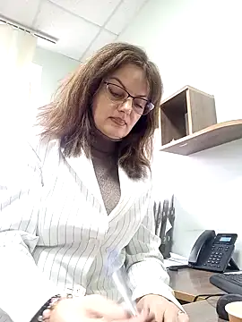 ValeriaLove43211 online show from 12, 11, 2025