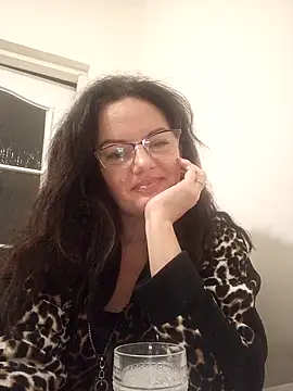 ValeriaLove43211 online show from 2, 10, 2025