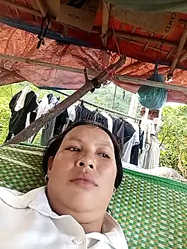 callistra online show from 8, 10, 2025