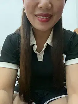 Snapshot of Milky-milk chatting on 8, 6, 2026 Milky-milk online show from 8, 6, 2026