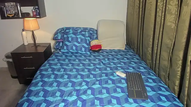 urLittlesissy online show from 19, 3, 2026