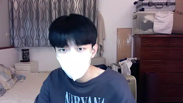 kai101010 online show from 3, 11, 2025