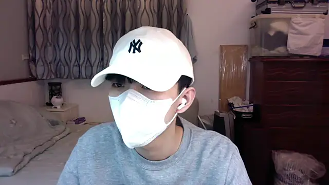 kai101010 online show from 18, 11, 2025