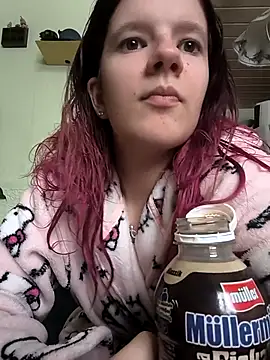 Hot SkinnyGirl online show from 16, 2, 2026